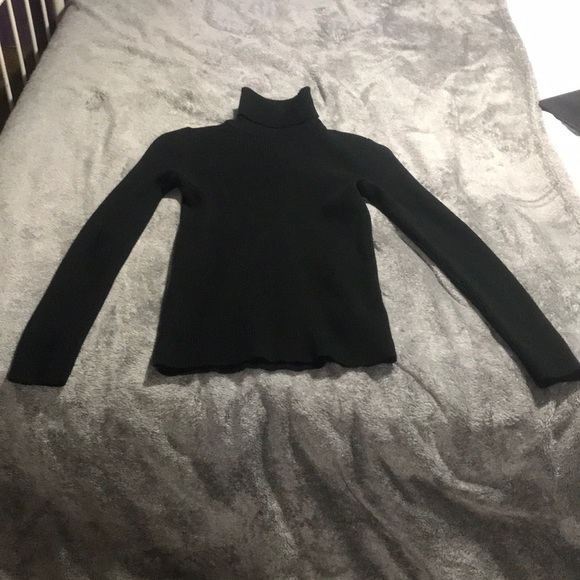 Women’s black Ralph Lauren turtleneck - Picture 1 of 3